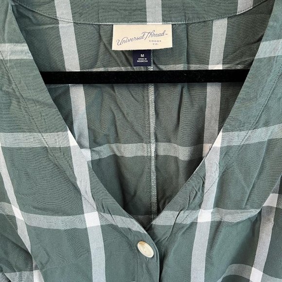 Universal Thread Plaid Tie and Button-Up Shirt - Picture 3 of 3